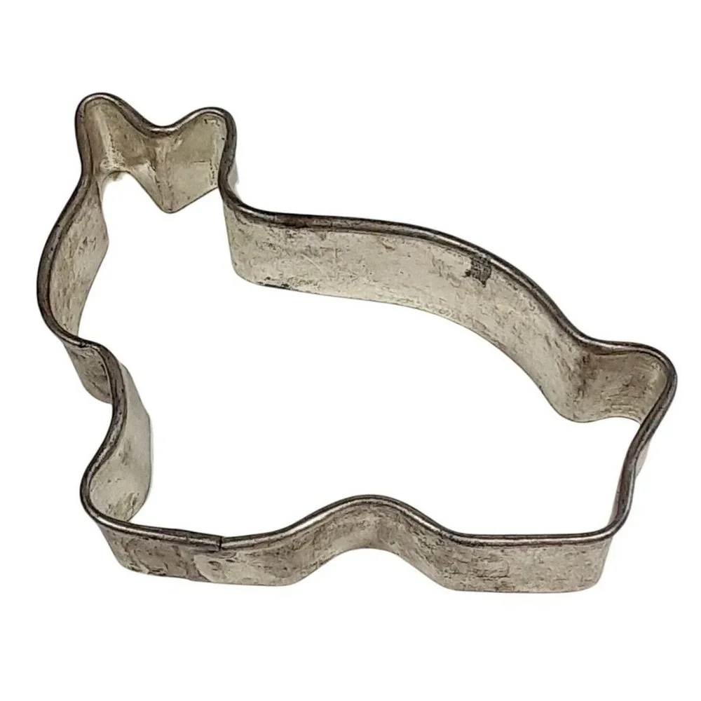 Bunny Rabbit Antique Cookie Cutter Easter Spring Cottage Soldered Metal Bakeware - Picture 2 of 11
